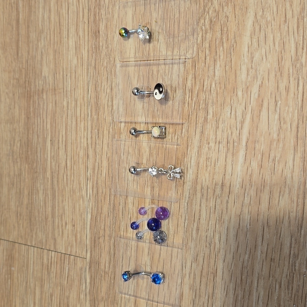 🌈 Lot of 8 Stainless Steel Navel Belly Piercings